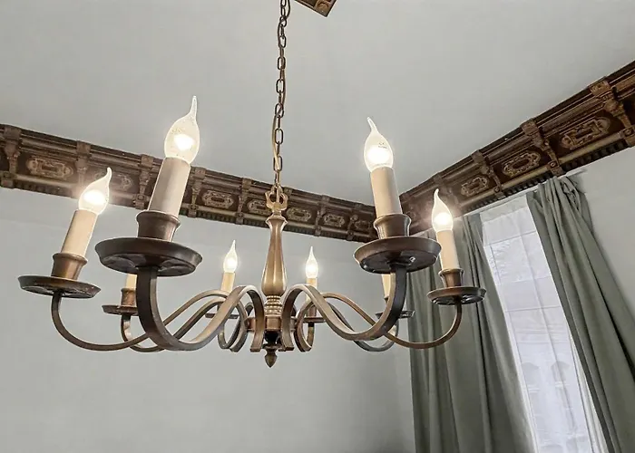 公寓 Im Denkmal Zentral In Mit Hohen Decken *